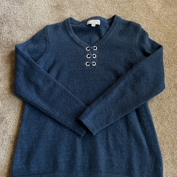 Sweater - Picture 3 of 5